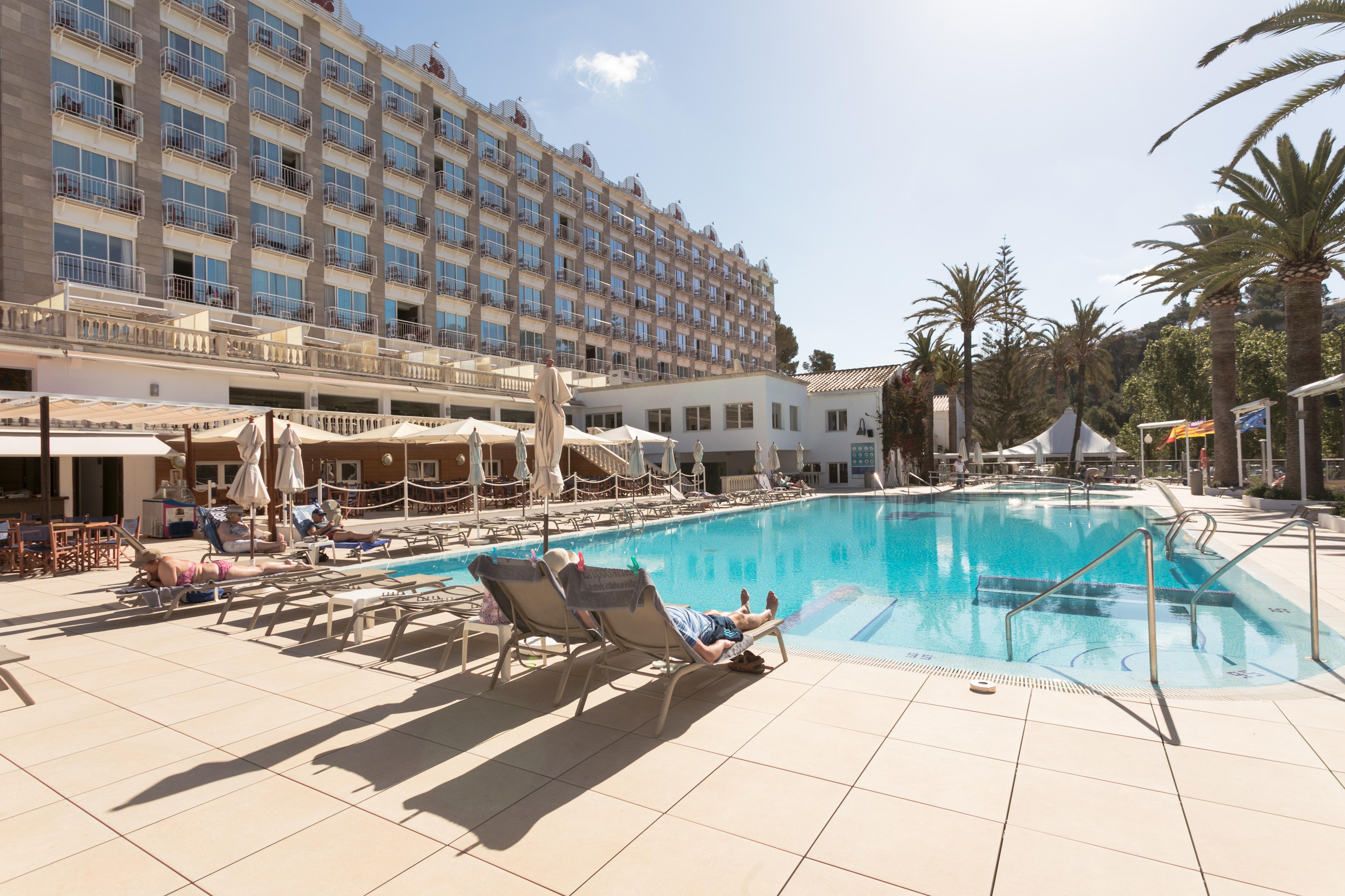 Minura Cala Galdana & Apartamentos D'Aljandar Esterno foto