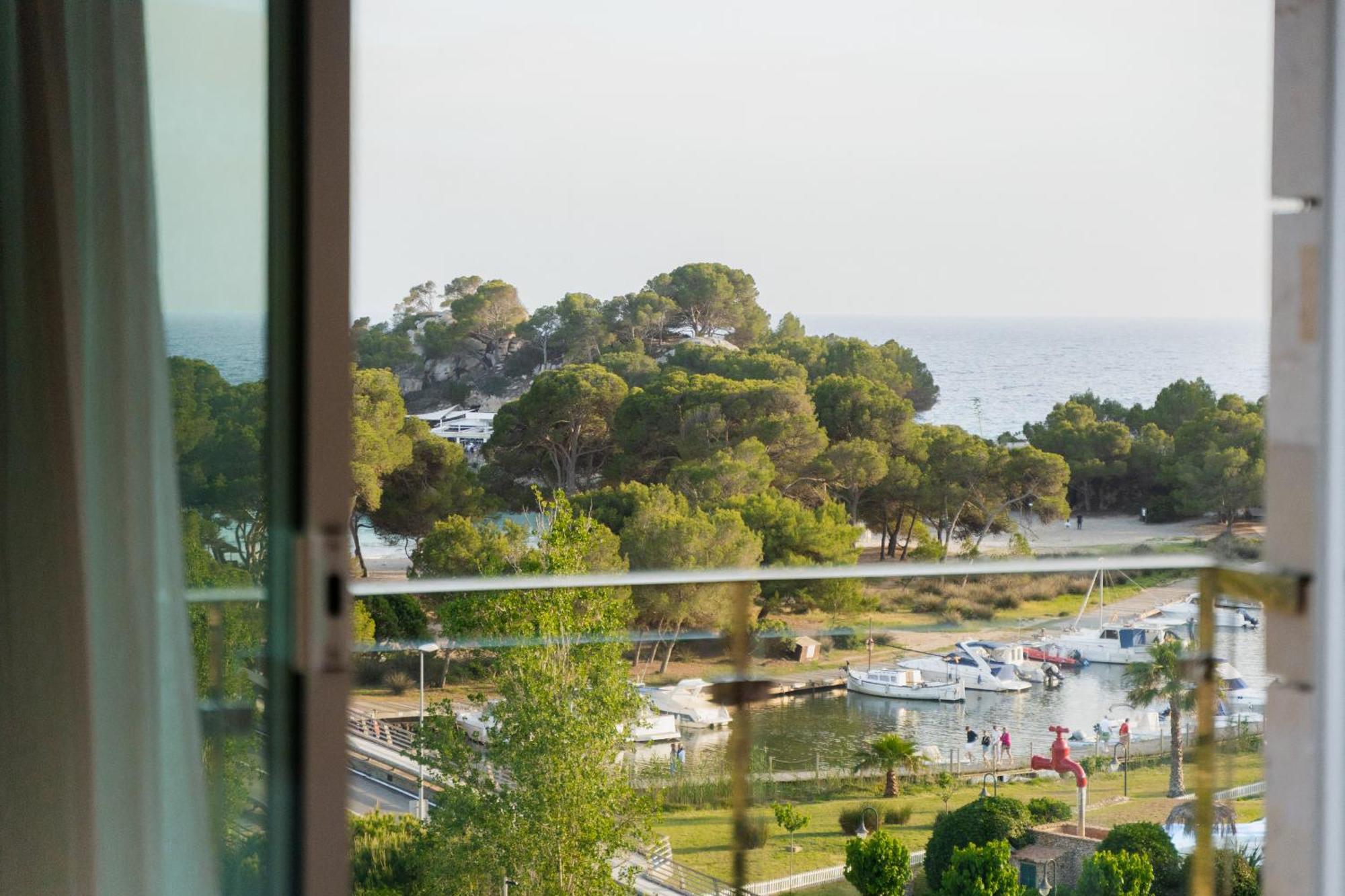 Minura Cala Galdana & Apartamentos D'Aljandar Esterno foto